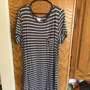 EUC Lularoe Carly -2XL